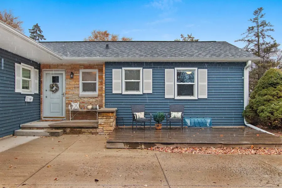 1719 S Perkins Street, Appleton, WI 54914 - Image #2