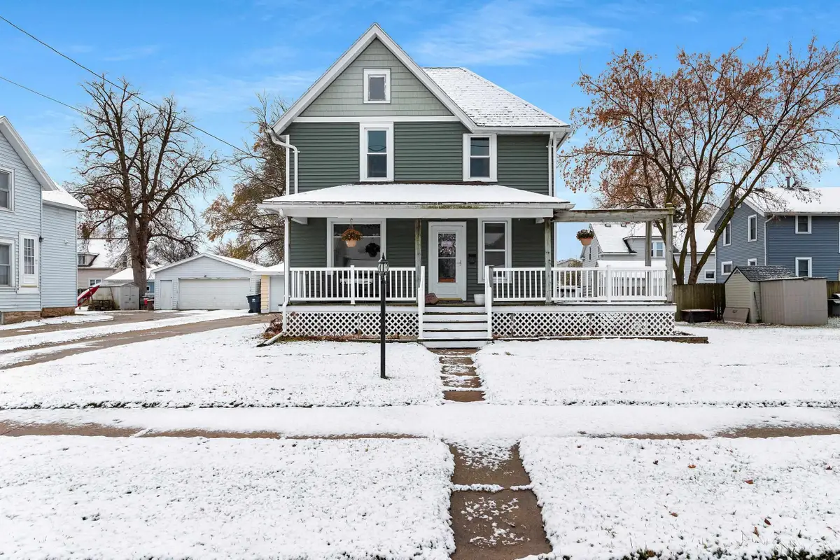 616 Sherry Street, Neenah, WI 54956 - Image #1