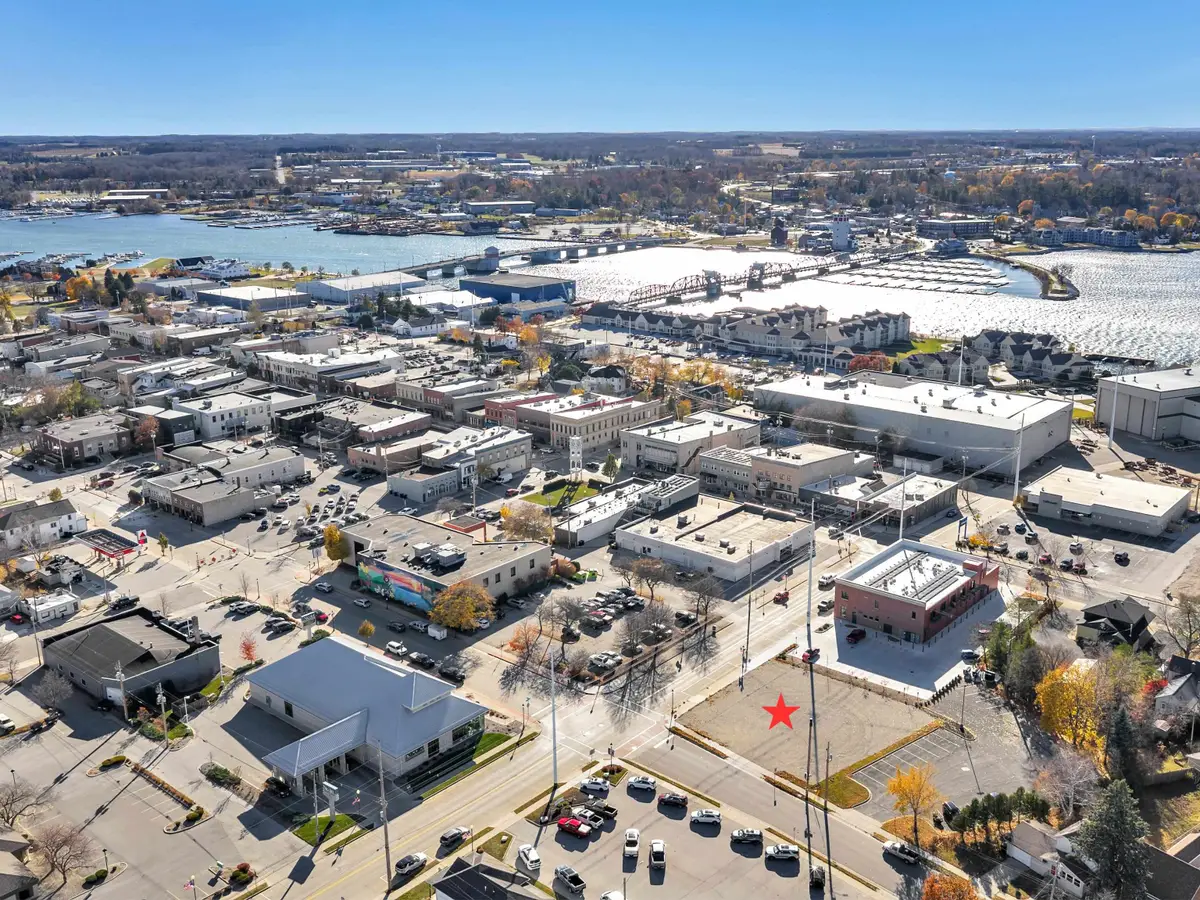 368 Jefferson Street, Sturgeon Bay, WI 54235 - Image #1