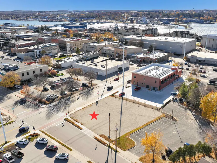 368 Jefferson Street, Sturgeon Bay, WI 54235 - Image #2