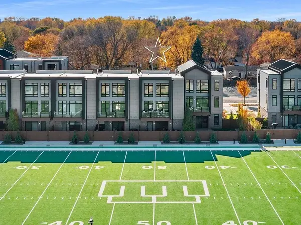 1108 Brookwood Drive, GREEN BAY, WI 54304-4135