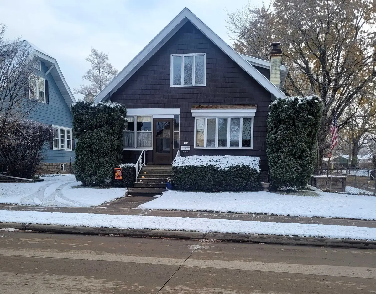 924 Grand Street, Oshkosh, WI 54901-3873 - Image #1