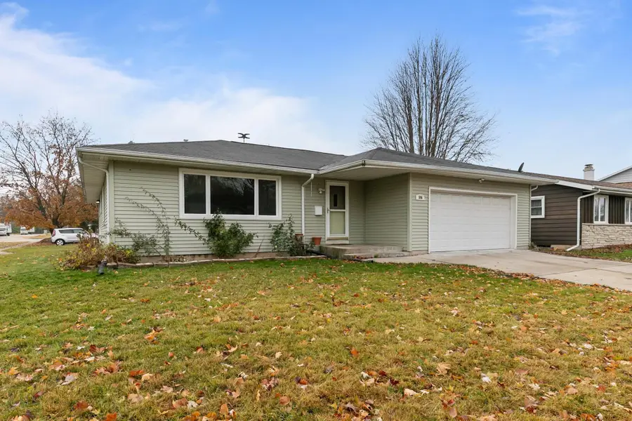 596 Sunset Lane, Fond Du Lac, WI 54935 - Image #2