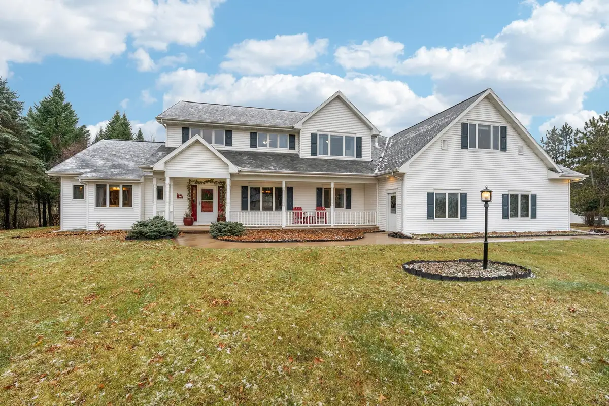 E5975 Sunset Court, Weyauwega, WI 54983 - Image #1