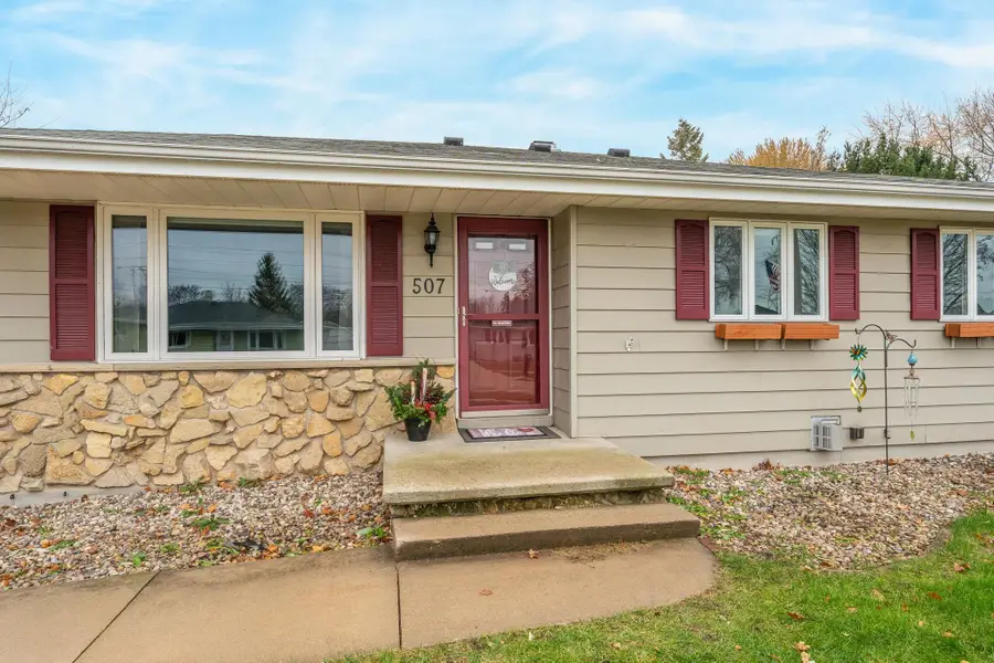 507 E Sylvan Avenue, Appleton, WI 54915 - Image #2