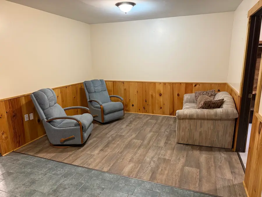 6170 Sherrie Lane, Gillett, WI 54124-9700 - Image #3