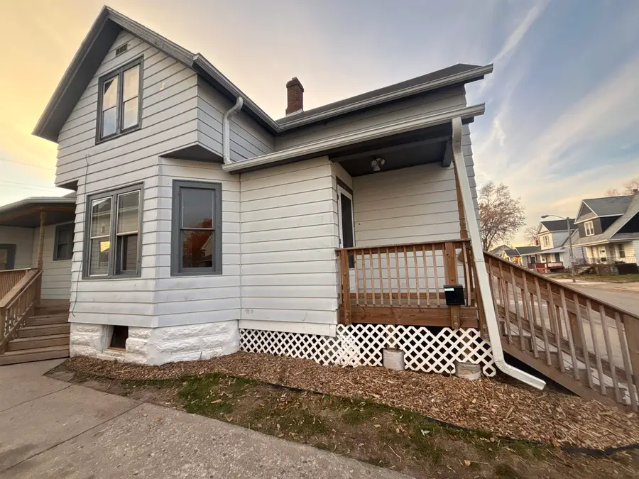 809 Cora Street, Green Bay, WI 54303 - Image #2