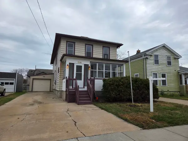 526 Central Street, OSHKOSH, WI 54901-4418