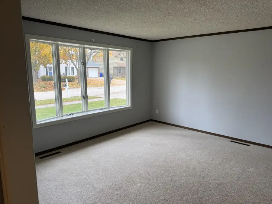 1419 S Fidelis Street, Appleton, WI 54911-5406 - Image #2