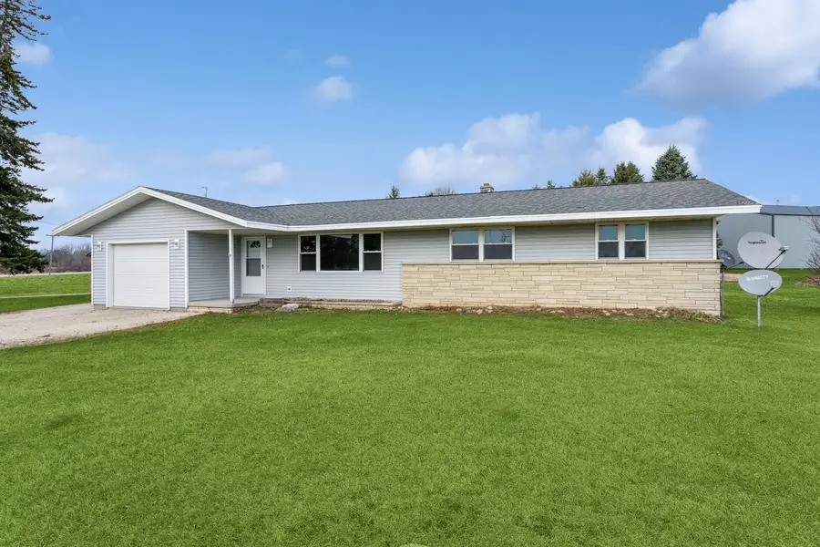 721 N Cth J, Reedsville, WI 54230 - #3