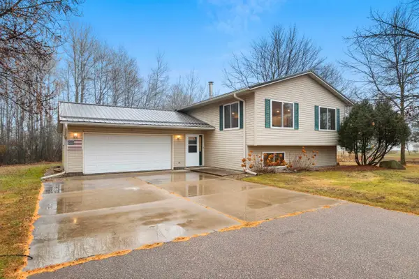 920 Hoffman Street, GRESHAM, WI 54128