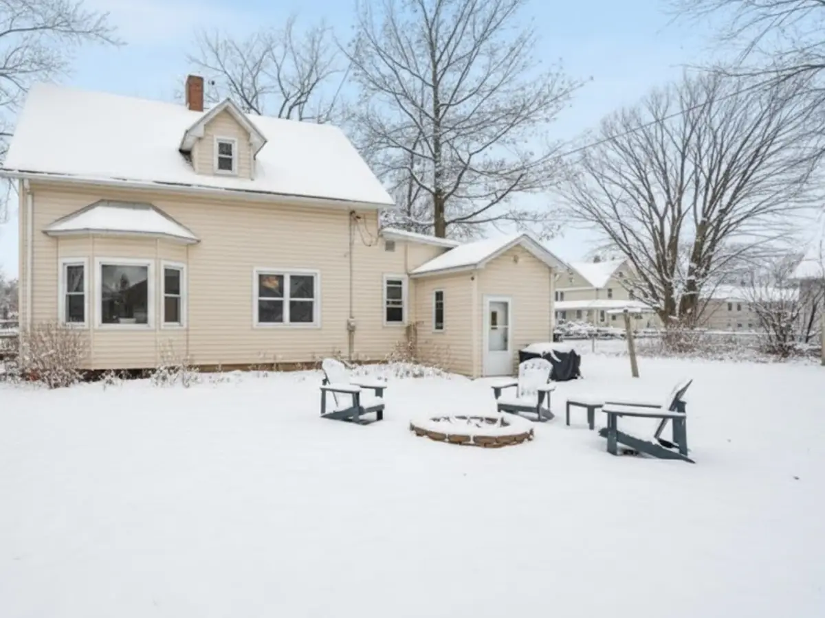 406 Oak Street, Luxemburg, WI 54217 - Image #1
