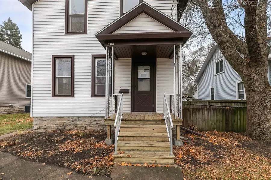 819 Otter Avenue, Oshkosh, WI 54901 - Image #3