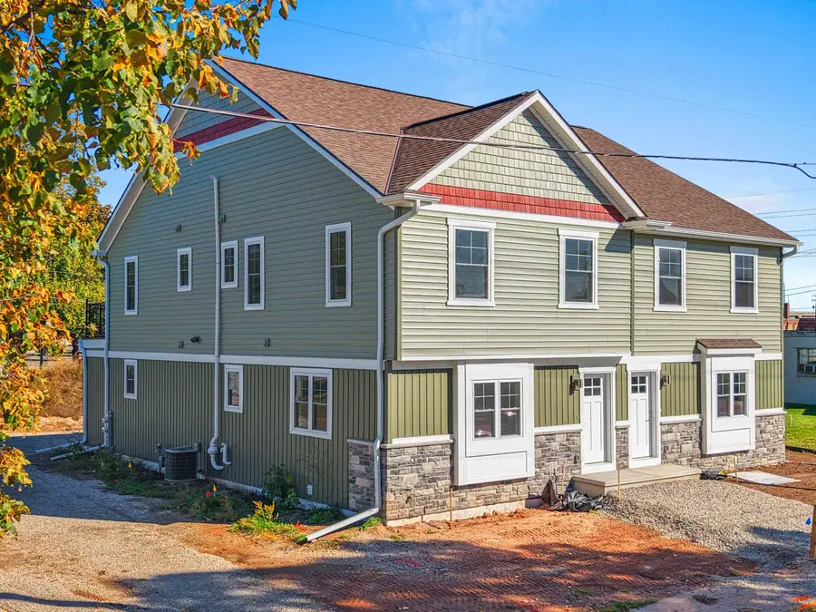 418 4th Street, Green Bay, WI 54303 - Image #2