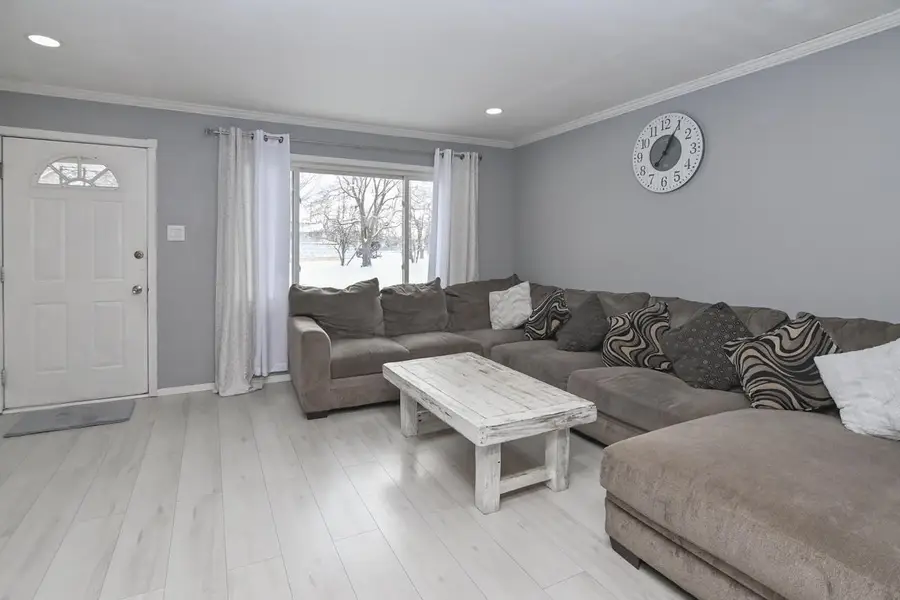 915 Reber Street, Green Bay, WI 54302 - Image #3