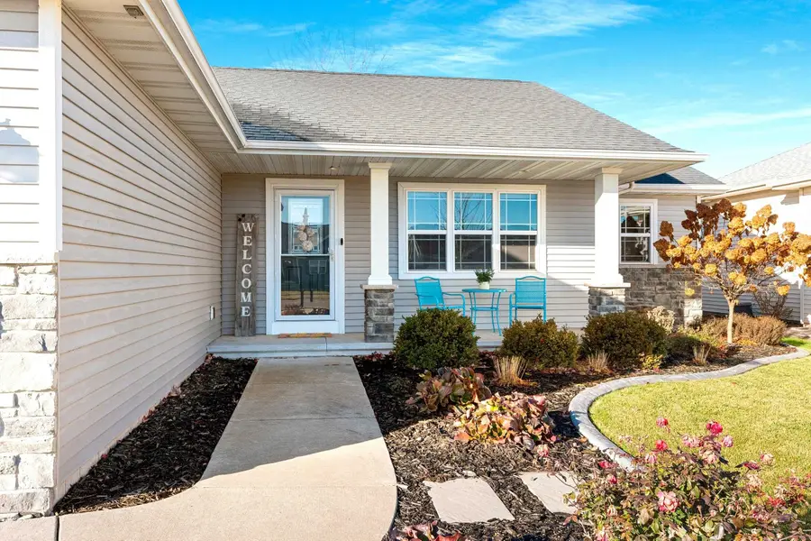 N9027 Lilac Road, Menasha, WI 54952-8116 - Image #2