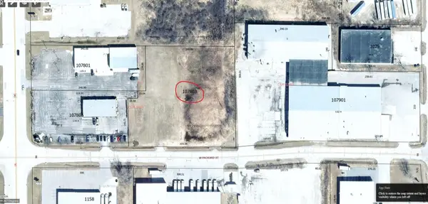 Packard Street, APPLETON, WI 54914