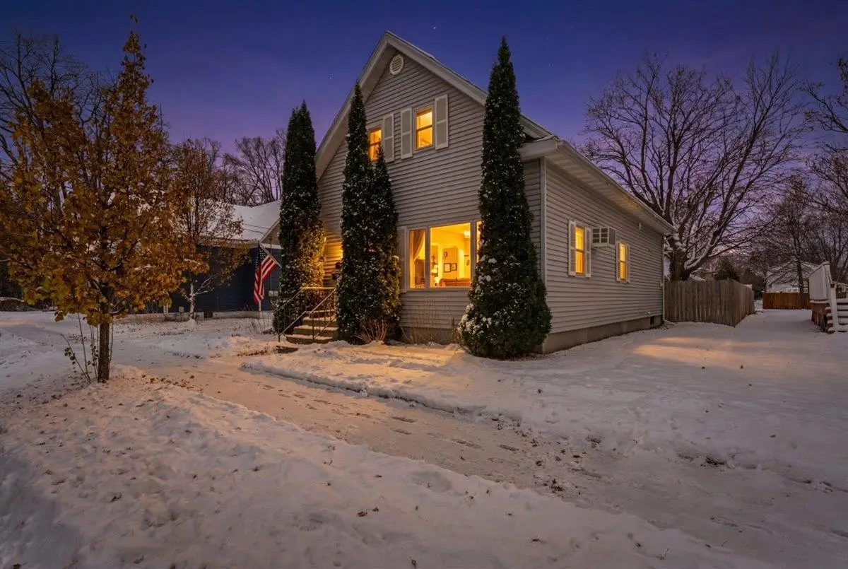 1132 Berner Street, Green Bay, WI 54302-1504 - Image #1