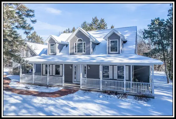 N3443 Oakwood Pass, NEW LONDON, WI 54961-8857