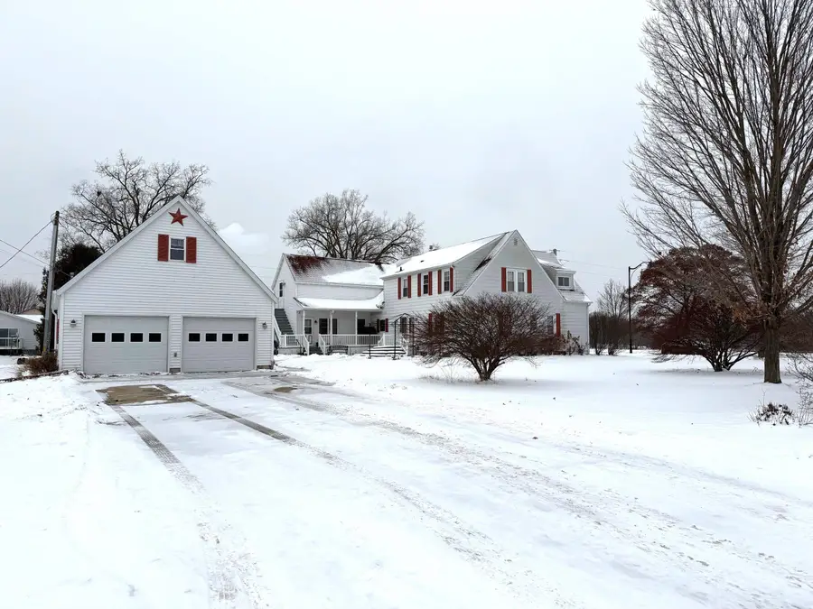 3009 Riverside Avenue, Marinette, WI 54143 - Image #2