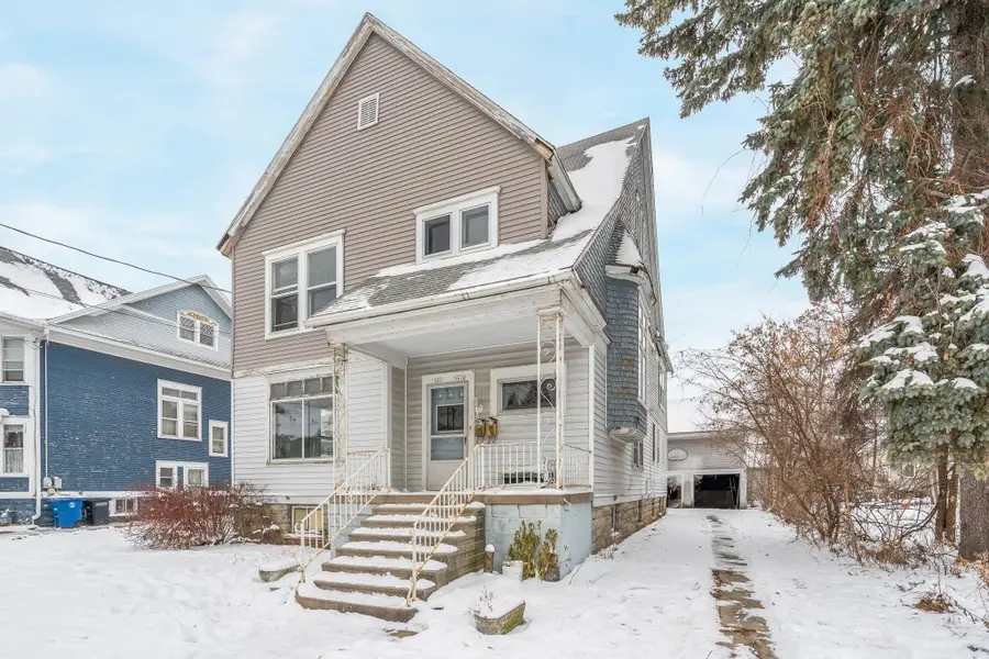 541 Mt Vernon Street, Oshkosh, WI 54901 - Image #2