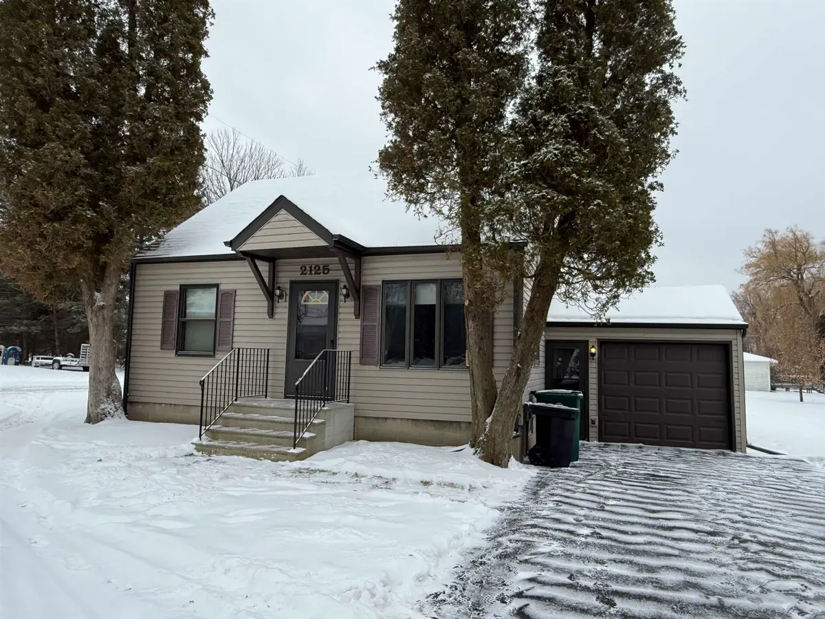 2125 Riverview Drive, Green Bay, WI 54303 - Image #1