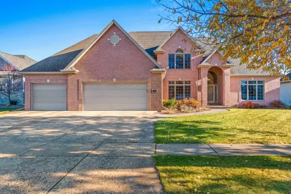 658 Black Earth Drive, DE PERE, WI 54115-4161