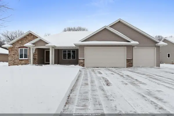 W6303 Rocky Mountain Drive, GREENVILLE, WI 54942