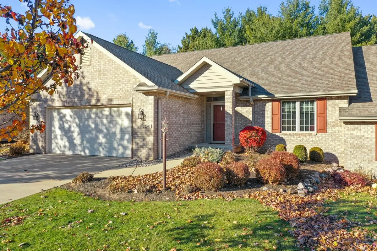 2690 Woodfield Court, Green Bay, WI 54313-9567 - Image #1