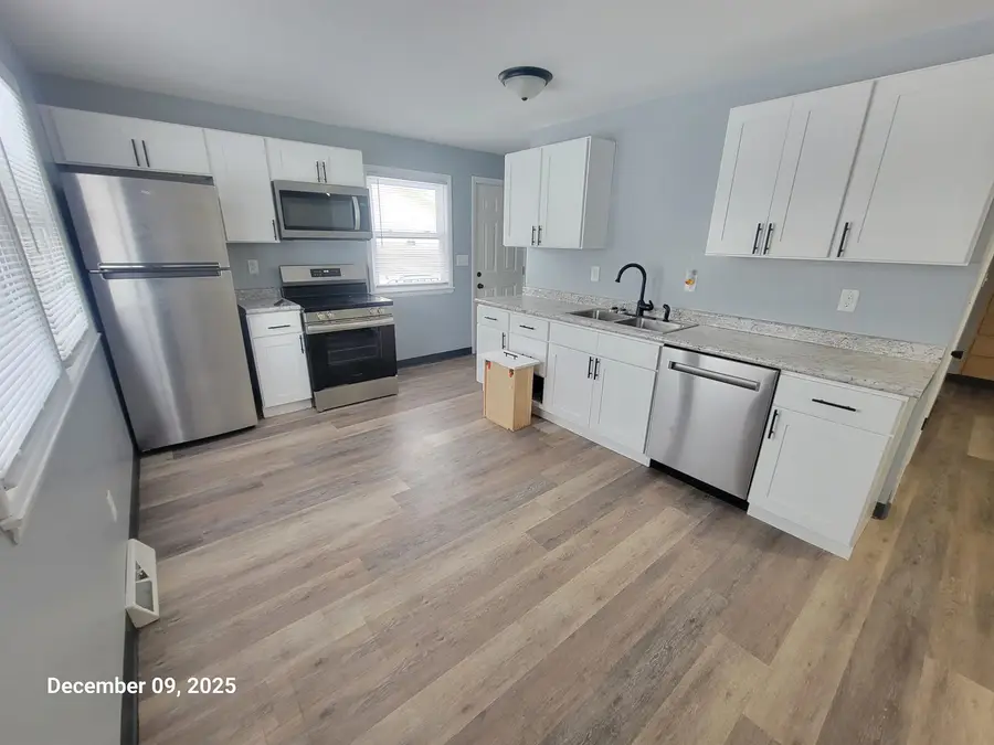 150 Wright Avenue, Neenah, WI 54956-4012 - Image #3