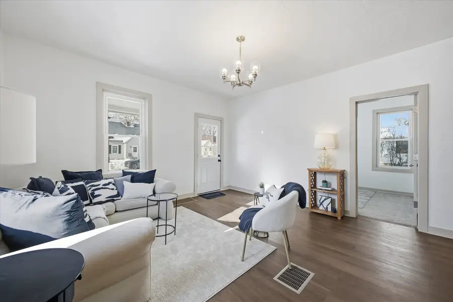 839 Racine Street, Menasha, WI 54952 - Image #3