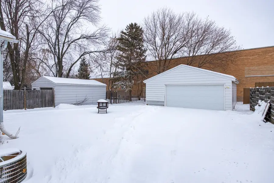 540 Elm Street, Neenah, WI 54956 - Image #2