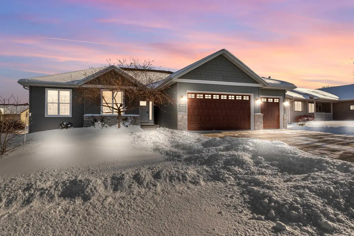 461 T-bird Drive, Fond Du Lac, WI 54935-9723 - Image #1