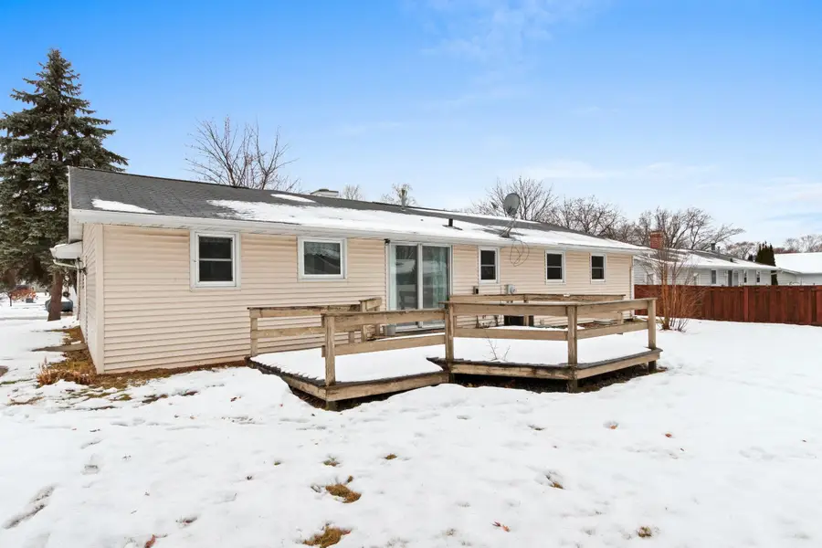 1360 Glen Road, Ashwaubenon, WI 54313 - Image #3