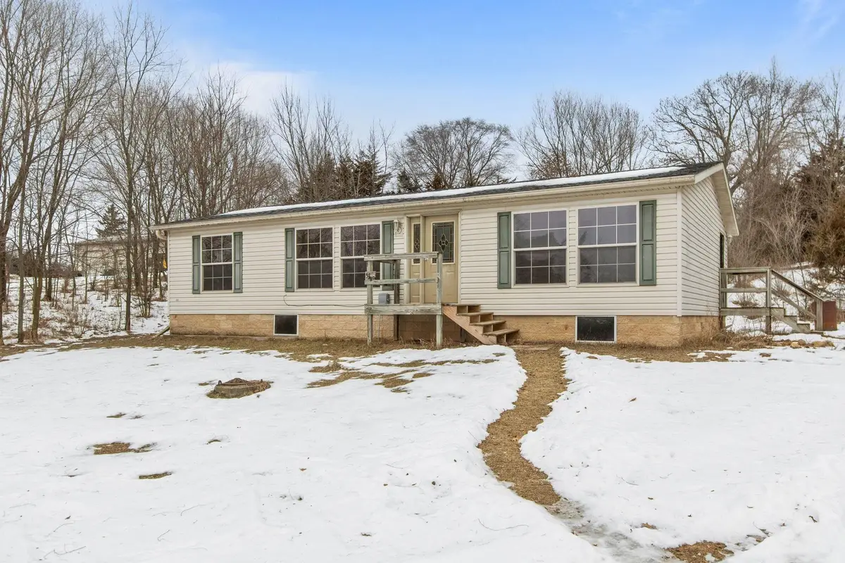 W5492 Bend Road, Princeton, WI 54968 - Image #1