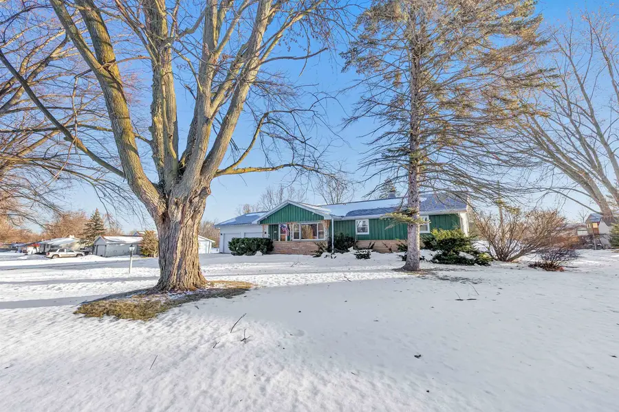 N1340 Ellen Lane, Greenville, WI 54942-9617 - Image #3