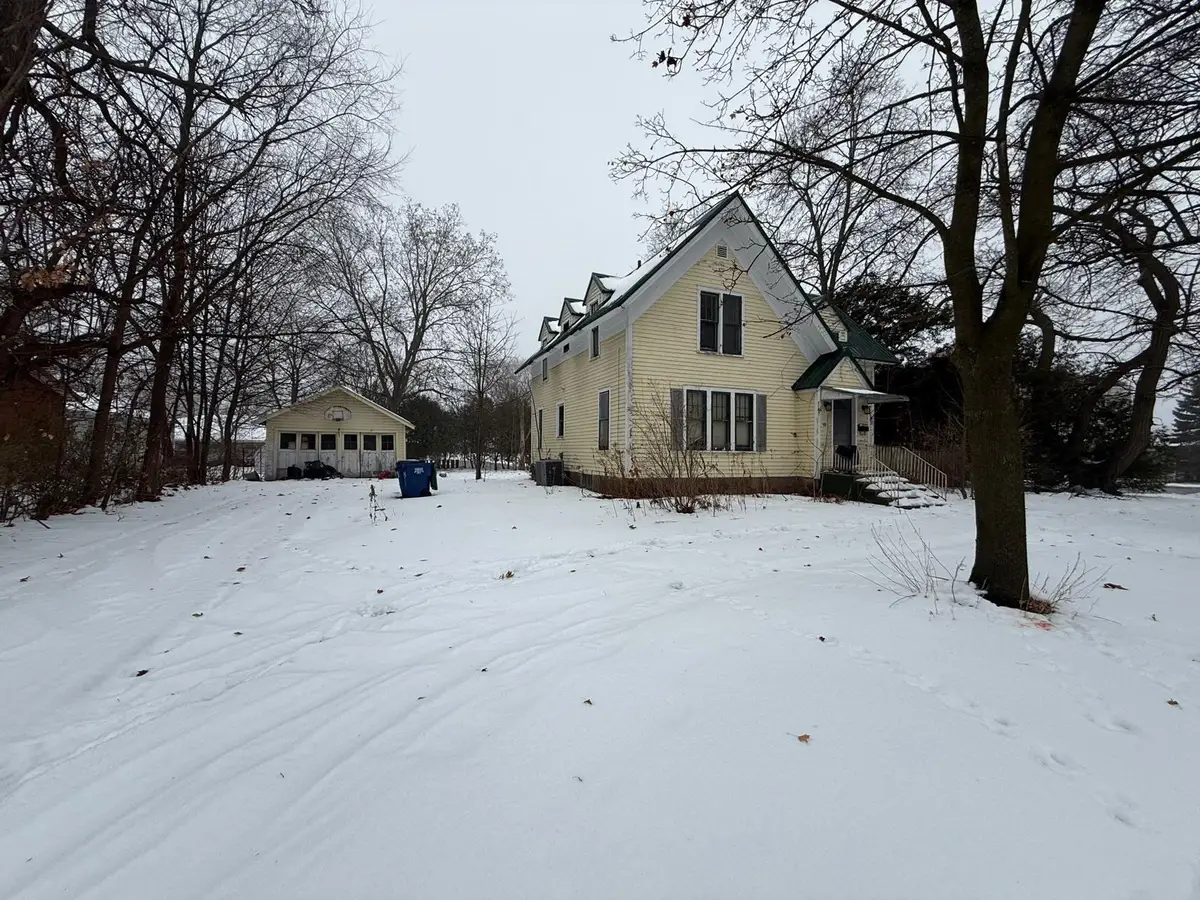 52 N Main Street, Clintonville, WI 54929 - Image #1