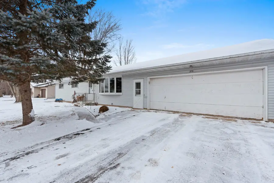 270 Walnut Street, Manawa, WI 54949-9527 - Image #2