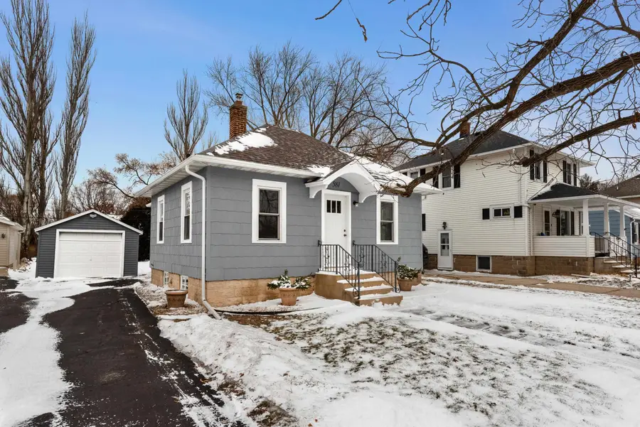 581 Emma Street, Fond Du Lac, WI 54935-3955 - Image #2