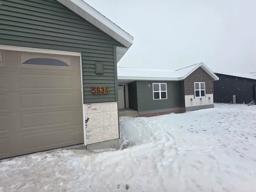 W5634 Tonys Way, Appleton, WI 54915 - Image #2