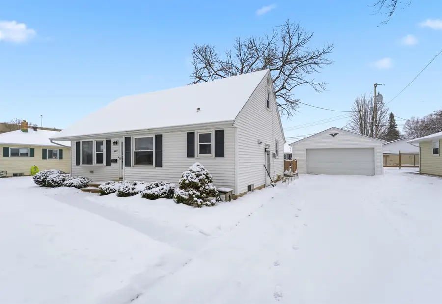 107 Ramlen Court, Appleton, WI 54915 - Image #2