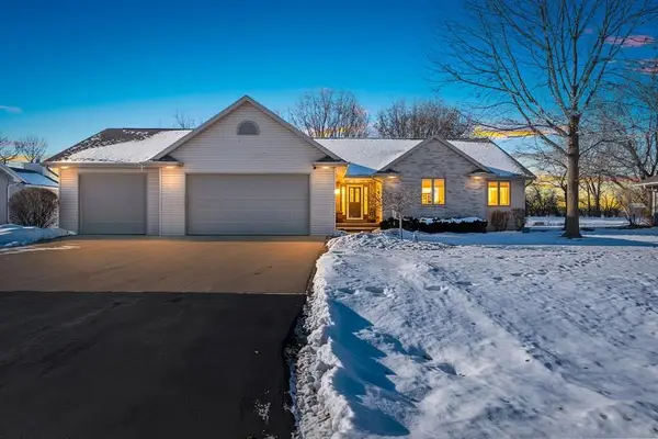 1604 Nelson Court, NEENAH, WI 54956