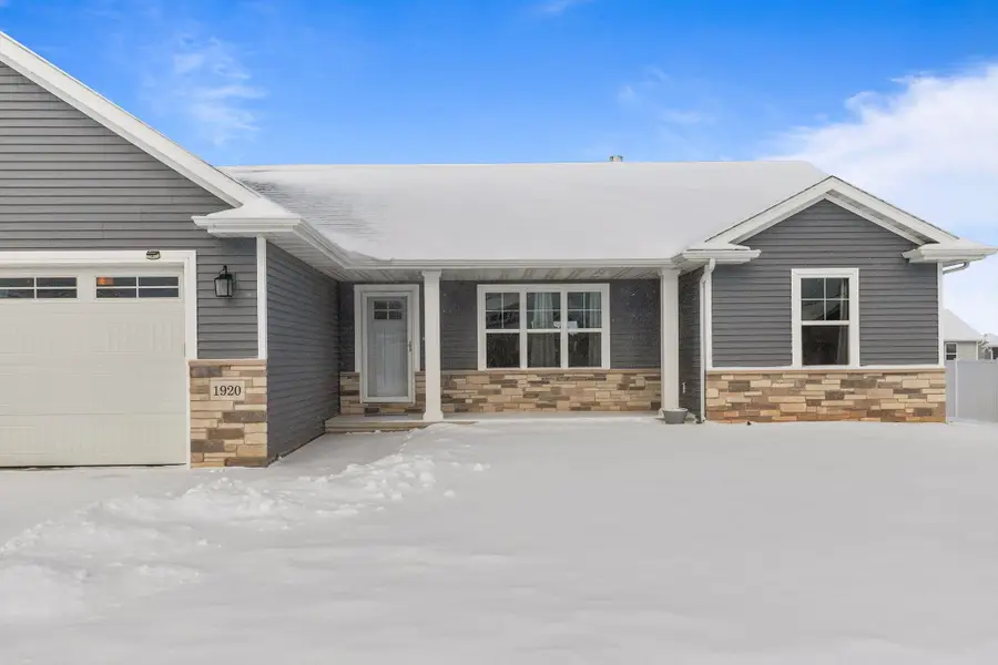 1920 White Dove Lane, Kaukauna, WI 54130 - Image #3