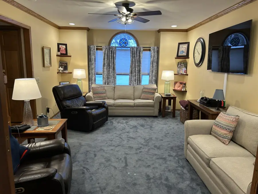 1600 Deerfield Drive, Oshkosh, WI 54904 - Image #3