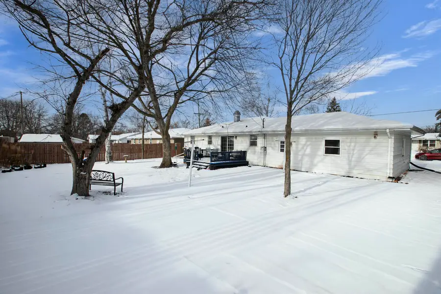 1505 W Pershing Street, Appleton, WI 54914 - Image #2
