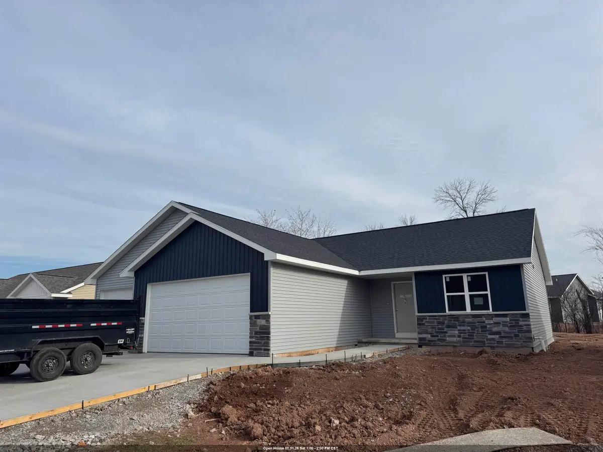 N9284 Constellation Drive, Appleton, WI 54915 - Image #1