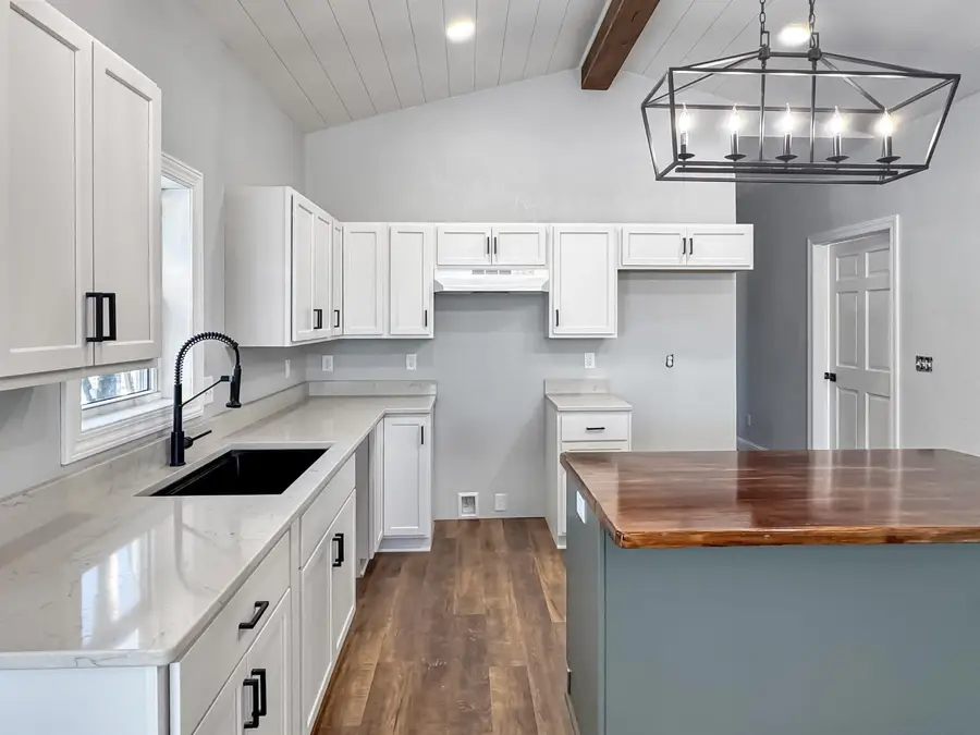 428 S Brown Avenue, Peshtigo, WI 54157 - Image #2