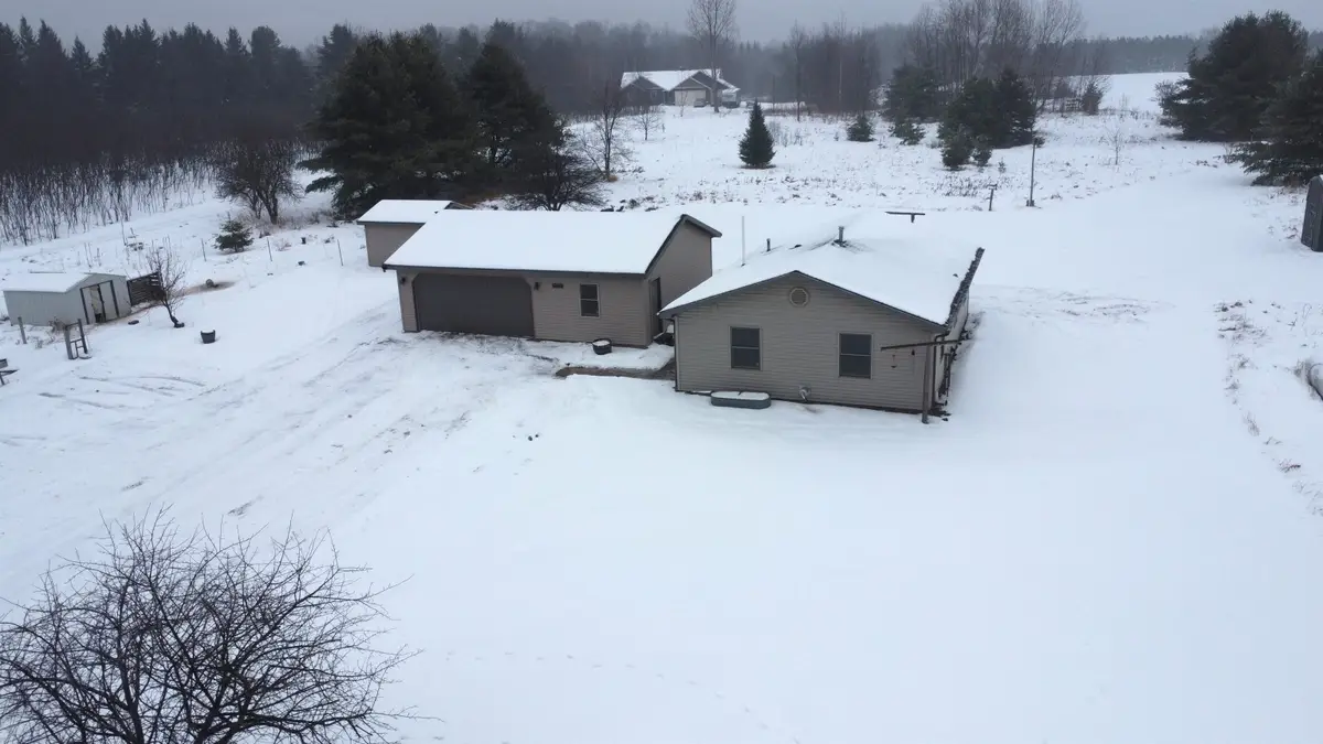 11690 State Hwy 32, Suring, WI 54174 - Image #1