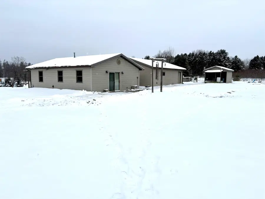 11690 State Hwy 32, Suring, WI 54174 - Image #2
