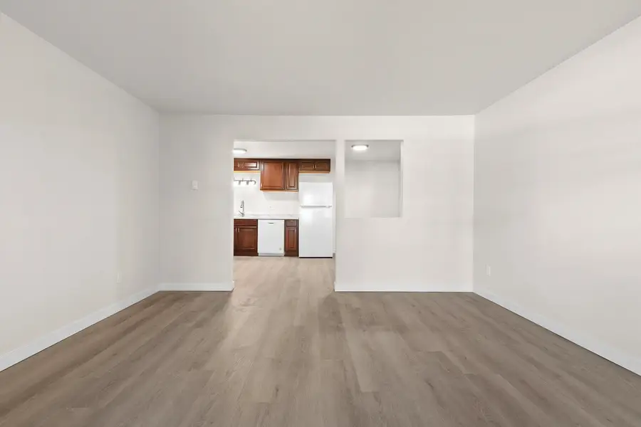 2130 Elmview Drive #H, Ashwaubenon, WI 54304 - Image #2